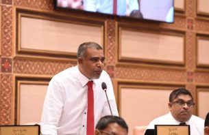 ބިދޭސީންގެ މައްސަލަ ހައްލުކުރުމަށް ގޮވާލައި މަޖިލީހަށް ކުއްލި މައްސަލައެއް thumbnail image