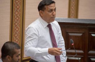 ކޮންޓްރެކްޓްގައި ސޮއިނުކޮށް ހުރި މަޝްރޫއުތައް މިއަހަރު ނުފަށާނެ: އަސްލަމް thumbnail image