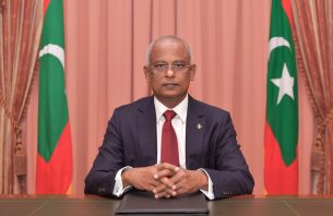 ކޮންމެ ކަމަކީ ސިޔާސީ ވާދަވެރިކަމުގައި ބައިބައިވުމަށް ފުރުޞަތު ދެވޭ ކަމަކަށް ނުހައްދަވާ: ރައީސް thumbnail image