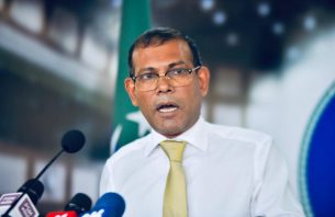 ނަޝީދުގެ ރައްދު ޝިދާތާއަށް: އަދާލަތަށް އަޅުގަނޑު ފުރައިދިން ފޯމު މަދެއް ނުވާނެ! thumbnail image