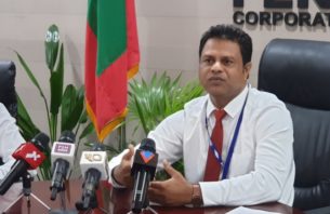 ކޮރަޕްޝަންގެ 22 މައްސަލައެއް ފެނަކައިގައި ، އެމްޑީ ގައްދޫ ދާއިރާގެ ރައީސަކަށް! thumbnail image