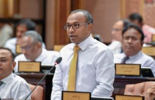 ސެކިއުރިޓީ މައުލޫމާތު ހާމަވި މައްސަލައިގައި އެމްއެންޑީއެފުން ހަނު ހުންނާތީ ހަސަން ލަތީފްގެ ކަންބޮޑުވުން! thumbnail image