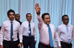 "އިޤްތިޞާދު، އަސާރަ އެޅި ބިލަމަގެއްހެން މިލާ މޯޅިވެފައި އޮއްވާ ކޮޅަށް ޖެއްސެވީ ރައީސް ޔާމީން" thumbnail image