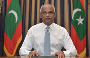 ޤައުމުގެ އިންސާނީ ވަސީލަތް ތަރައްޤީކޮށް ބިނާކުރުމުގެ އެންމެ މުހިންމު މަސައްކަތް ކުރައްވާ ބަޔަކީ މުދައްރިސުން:  ރައީސް thumbnail image