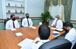 ހިރިލަންދޫ ކައުންސިލްގެ ކަންބޮޑުވުމާ އެކު ރައީސް ވިދާޅުވީ "ވަރަށް އަވަހަށް" މަޝްރޫއުތައް ފަށާނެކަމަށް thumbnail image