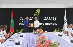 ފުވައްމުލަކުގެ މަގުހަދައި ފްލެޓު ޑިޒައިން ކުރާނީ ކައުންސިލުގެ ލަފާގެ މަތިން: ރައީސް ޞާލިޙް thumbnail image