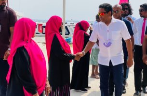 ރައީސް ޔާމީން ކުރެންދުއަށް ވަޑައިގެންފި thumbnail image