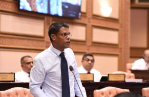 ރައްޔިތުންނަށް ވައުދު ވަނީ ސަރުކާރަކުން ނޫން، ސިޔާސީ ޕާޓީތަކުން: ހަސަންޓޭ thumbnail image