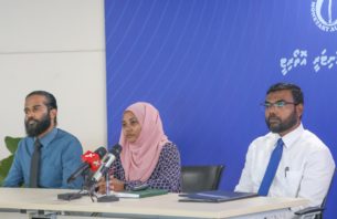 50،000 ރުފިޔާއަށް ވުރެ މަތީ އަދަދުތަކަށް ޗެކުން ފައިސާ ނުނެގޭ ގޮތް ހަދަނީ! thumbnail image