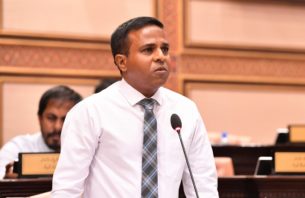 ރައީސް ޞާލިޙަކީ 2023 އަށް ''އެންމެ ރަނގަޅު ޗޮއިސް'' : އަޙްމަދު ޢަބްދުﷲ thumbnail image