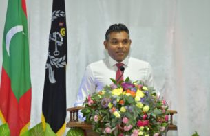 ޖަލަށްގެނެވޭ ކޮންމެ މީހަކީވެސް އަނބުރާ މުޖުތަމަޢަށް ގެނެވޭ މީހެއް ކަމުގައި ހަދަންޖެހޭ: ފައިސަލް ނަސީމް thumbnail image