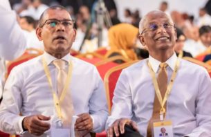 ރައީސް ނަޝީދަށް 39 އިންސައްތަ، ރައީސްއަށް 61 އިންސައްތަ thumbnail image