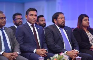 ނައިބު ރައީސް ފައިސަލް، ޤާސިމްއާ ބައްދަލު ކުރައްވަން ސަން އައިލެންޑް ރިސޯޓަށް thumbnail image