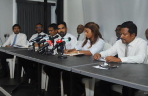 ރައީީސް ނަޝީދު ފެކްޝަނުގެ ޕާޓީއަށް ނަން ދިނުމުގެ ފުރުސަތު ހުޅުވައިލައިފި thumbnail image