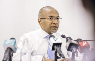 ޕާޓީ އުފެއްދުމުގެ ހުއްދަ ނުދޭ، އީސީއަަކަށް އިތުބާރު ނުކުރަން: ހަސަން ލަތީފް thumbnail image