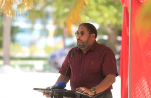 އަޅުގަނޑެކޭ އެއްފަދައިން ރައްޔިތުން ކުރިއަރައި ދިޔުން އެދެން: ޤާސިމް thumbnail image