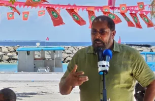 މި ސަރުކާރު ގެންނަން ޖޭޕީ ބައިވެރިކުރިނަމަވެސް، ކަންކަން ނިންމިއިރު "ހޭވެސް" އަހާނުލާ: ޤާސިމް thumbnail image