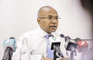 ރައީސް ޞާލިޙަށް ދެވަނަަ ބުރު ކާމިޔާބު ނުކުރެވުނީ އެމްޑީޕީގެ އިޚްމާލުން: ހަސަން ލަތީފް thumbnail image