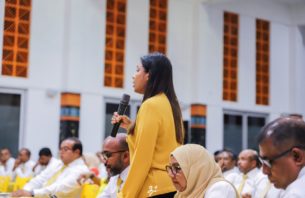 ވޯޓަށް ހަރަދުވާ 40 މިލިޔަން ރުފިޔާ ޚާއްސަ އެހީއަށް ބޭނުންވާ މީހުންނާއި އެކަނިވެރި މައިންނަށް ބަހާލުން މާ ރަނގަޅުވާނެ: ރޮޒައިނާ thumbnail image