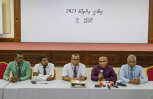 މޭޔަރު ކަމަށް ވާދަ ކުރައްވާ ކެނޑިޑޭޓުންގެ ނަންބަރު ތަރުތީބު ކޮށްފި thumbnail image