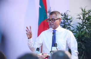 މޫސުމަށް އަންނަ ބަދަލުތައް މޮނިޓަރކޮށް ލަފާކުރުމުގެ ޤާބިލުކަން އިތުރު ކުރުމަށް މި ސަރުކާރުން މަސައްކަތް ކުރާނެ: ޠާރިޤު thumbnail image