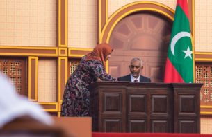 ރިޔާސި ބަޔާން އިއްވާ ދުވަސް ސަރުކާރު ބަންދު ނުކުރަން ނިންމައިފި thumbnail image