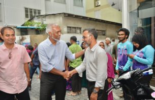 ރައީސް، ރަސްމީކޮށް މަޖިލީސް ކެމްޕޭނަށް، މިއަދު ޑޯޓުޑޯއަށް ނުކުންނަވާ thumbnail image