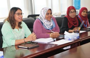 އަޒްމީލަށް ފަރުވާ ދިނުމުގައި އިހުމާލުވި މައްސަލަ އެޗްއާރުސީއެމުން ބަލަން ފަށައިފި thumbnail image