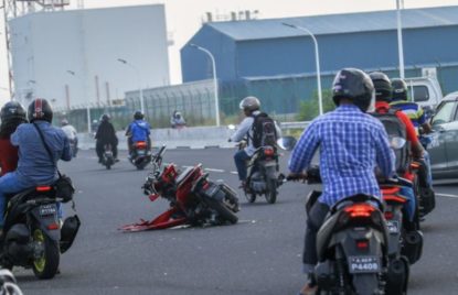 16 އަހަރުގެ ކުއްޖާ ނިޔާވި މައްސަލައިގައި ހައްޔަރުކުރި ޒުވާނާ ބަންދުން ދޫކޮށްލައިފި thumbnail image