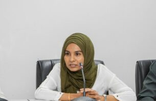 ކައުންސިލް މިނިސްޓްރީގެ ޕީއެސްއަކަށް ޑރ މުނާ thumbnail image