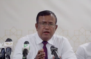 ވަގުތީ ޗެއާޕާސަން ކަމަށް ގަފޫރު ގެންނަން ފައްޔާޒުގެ ތާއީދު thumbnail image