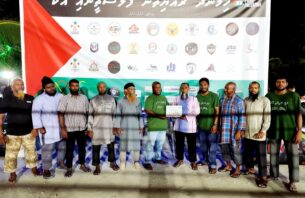 ހިމަންދޫގައި ބޭއްވި "ހެލްޕް ގާޒާ" އަށް ސްޓެލްކޯގެ މުވައްޒަފުން 126,560ރ. ހަދިޔާކޮށްފި thumbnail image