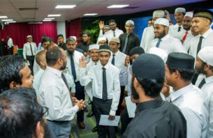 ޚަތީބުން ތަމްރީނުކުރާ ޕްރޮގްރާމުގެ ތިންވަނަ ބުރަށް 283 ޒުވާނުން ކުރިމަތިލައިފި thumbnail image