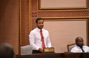 މަގޫދޫގައި އެއާޕޯޓު އެޅުމަކީ ގޯސް ނިންމުމެއް، މި ދައުރުގެ ތެރޭ ނިންމައި ހުޅުވާނަން: މުއްތޮލިބް thumbnail image