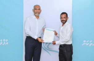 ބްރޯޑްކޮމްގެ މެމްބަރު މުހައްމާ ކޮންގްރެސް ޕާޓީގެ މެމްބަރުންގެ މަޖިލިހަށް thumbnail image