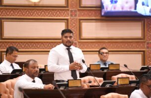 ފުޅާކޮށް ފައިބަރު މަސައްކަތް ކުރާއިރު ހިރިލަންދޫގައި ރައްކާތެރިކަން ނެތަތީ ކަންބޮޑުވަން: އަޝްރަގް thumbnail image