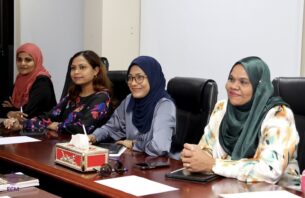 ފްލެޓު ގެއްލުނު މީހުންގެ މައްސަލައިގައި އައިކޮމްގެ ނިންމުމުގައި ފުށުއެރުން ހުރުމުން އެޗްއާރުސީއެމްގެ ކަންބޮޑުވުން thumbnail image