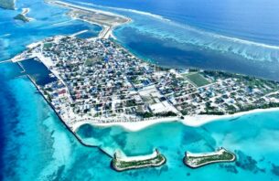 ބޮޓްލިން ޕްލާންޓްގެ މަސައްކަތް ހުއްޓާލުމުން ހޯރަފުށި ކައުންސިލް ފެނަކަ ގޮވައިގެން ކޯޓަށް ދަނީ thumbnail image