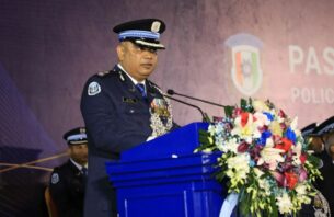 ފުލުހުންގެ ތަސައްވަރު ރަނގަޅުކުރަން އާއްމުންނާ ރީތި ބަހުން ވާހަކަ ދައްކަން ޖެހޭ: ނަވީން thumbnail image