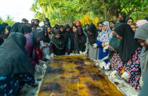 ކިނބިދޫއަށް ހާއްސަ "ބޮޑު ކުނބުސް" މި ފަހަރު އެޅީ އުރީދޫގެ އެހީ އާއެކު thumbnail image