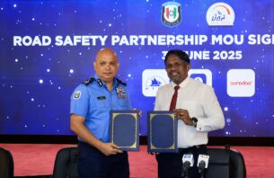 ރޯޑް ސޭފްޓީ ޕްރޮގްރާމް ކުރިއަށް ގެންދަން ތިން ކުންފުންޏަކާއެކު ސޮއިކޮށްފި thumbnail image