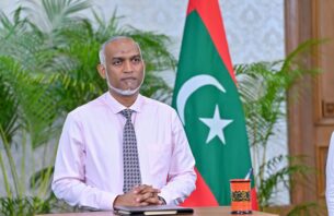 އިޒްރޭލުން އީރާނަށް ދިން ހަމަލާ ރައީސް ކުށްވެރި ކުރައްވައިފި thumbnail image