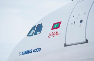 މޯލްޑިވިއަންގެ ބޯޓުތަކުގައި ތާނަ އަކުރުން 'ދިވެހިރާއްޖެ' thumbnail image