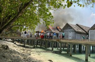 ރިސޯޓެއްގެ ވޯޓާ ވިލާއެއްގައި ރޯވެއްޖެ thumbnail image