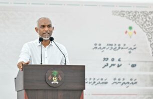 ބްލޮކް ގްރާންޓުގެ ބޭނުންކޮށްގެން ކައުންސިލްތަކުން ބޭކާރު ދަތުރުކުރާތީ ރައީސް ފާޑުވިދާޅުވެއްޖެ thumbnail image