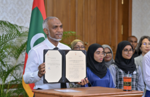 ދުންފަތުގެ އިސްތިއުމާލުކުރުން ހުއްޓަލާ އާބާދީތަކަށް އިނާމް ކަނޑައެޅުމަށް އާންމުންގެ ޚިޔާލު ހޯދަނީ thumbnail image