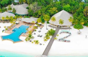 ހުއްދަ ނެތި ކިހާދުއްފަރު ރިސޯޓް ހިންގާތީ ފިޔަވަޅު އަޅަނީ thumbnail image