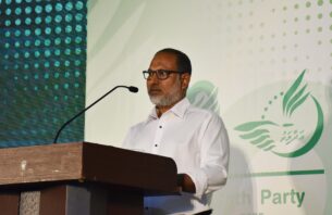 ރައީސް އުޅުއްވަނީ ރިޔާސީ ދައުރު ދަންމާލަން: އިމްރާން thumbnail image