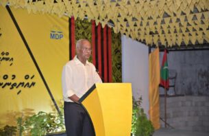 ރައްޔިތުންނަށް ދައްކަނީ ހިޔާލީ ޕްރޮޖެކްޓުތަކެއް: ޞާލިޙް thumbnail image