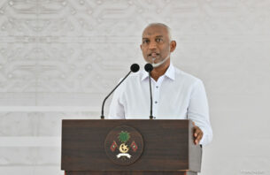 ރާއްޖޭގެ ރަށްރަށުގެ ރީތިކަމާއި ތަފާތުކަން ދައްކުވައިދޭ ފަތުރުވެރިކަމުގެ މޮޑެލްއެއް ބިނާކުރުމަކީ އަމާޒެއް: ރައީސް thumbnail image